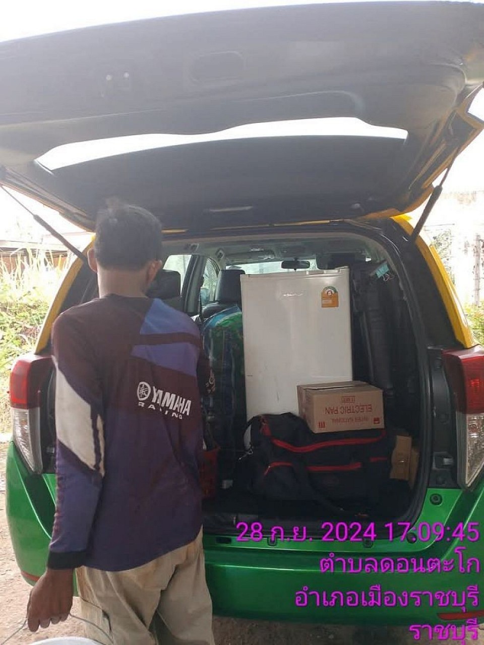 แท็กซี่ขนาดใหญ่บริการขนย้าย 24 ชั่วโมง