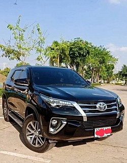 SUV ขนาดใหญ่ 4 ชั่วโมงเหมาต่างจังหวัดรับส่งสนามบินทุกสนาม